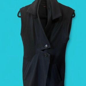 Elegant Black Sleeveless Top
